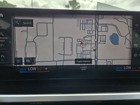 Used 2023 BMW 330i Sedan w/ Premium Package image 24