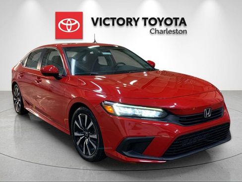 Used 2022 Honda Civic EX image 5