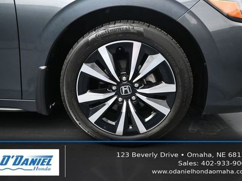 Used 2023 Honda Civic EX-L image 42
