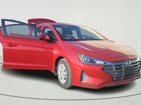 Used 2020 Hyundai Elantra SE image 8