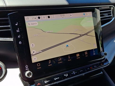New 2026 Jeep Grand Wagoneer Limited AWD/4WD image 13