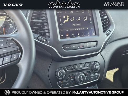 Used 2023 Jeep Cherokee Altitude Lux image 10