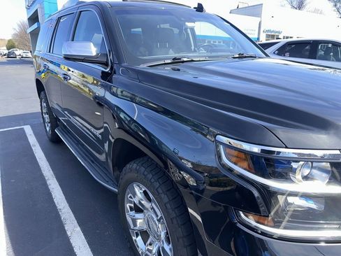 Used 2018 Chevrolet Tahoe Premier image 2