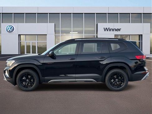 New 2026 Volkswagen Atlas Peak Edition AWD/4WD image 2