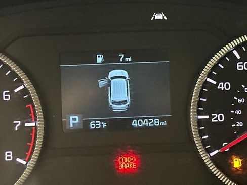 Used 2022 Kia Telluride EX w/ EX Premium Package image 18