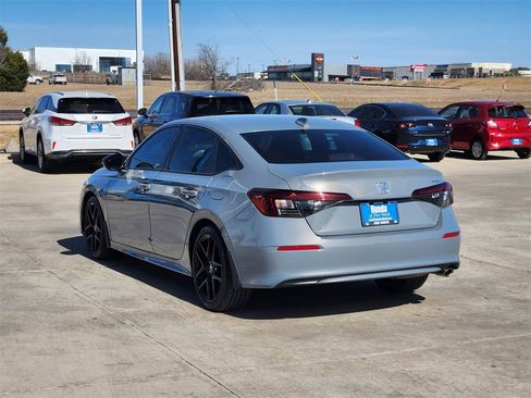 Certified 2025 Honda Civic Sport image 7