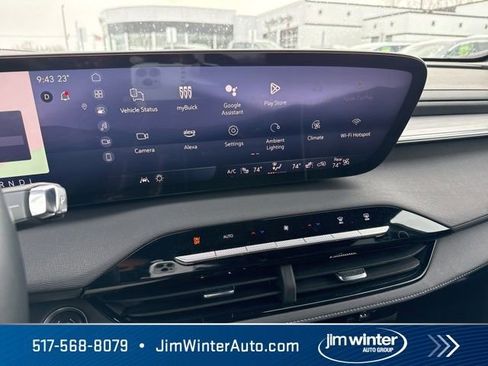 Used 2025 Buick Enclave Preferred image 34