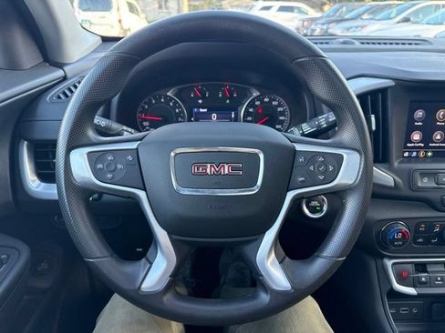 Used 2022 GMC Terrain SLE w/ Driver Convenience Package AWD/4WD image 25