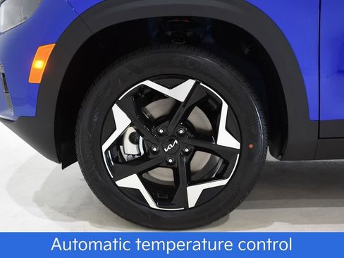 New 2026 Kia Seltos S image 6