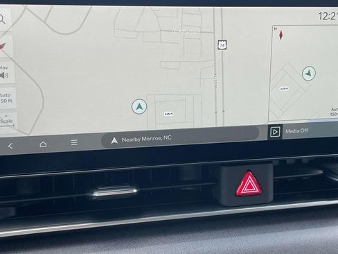 New 2026 Kia Carnival EX image 34