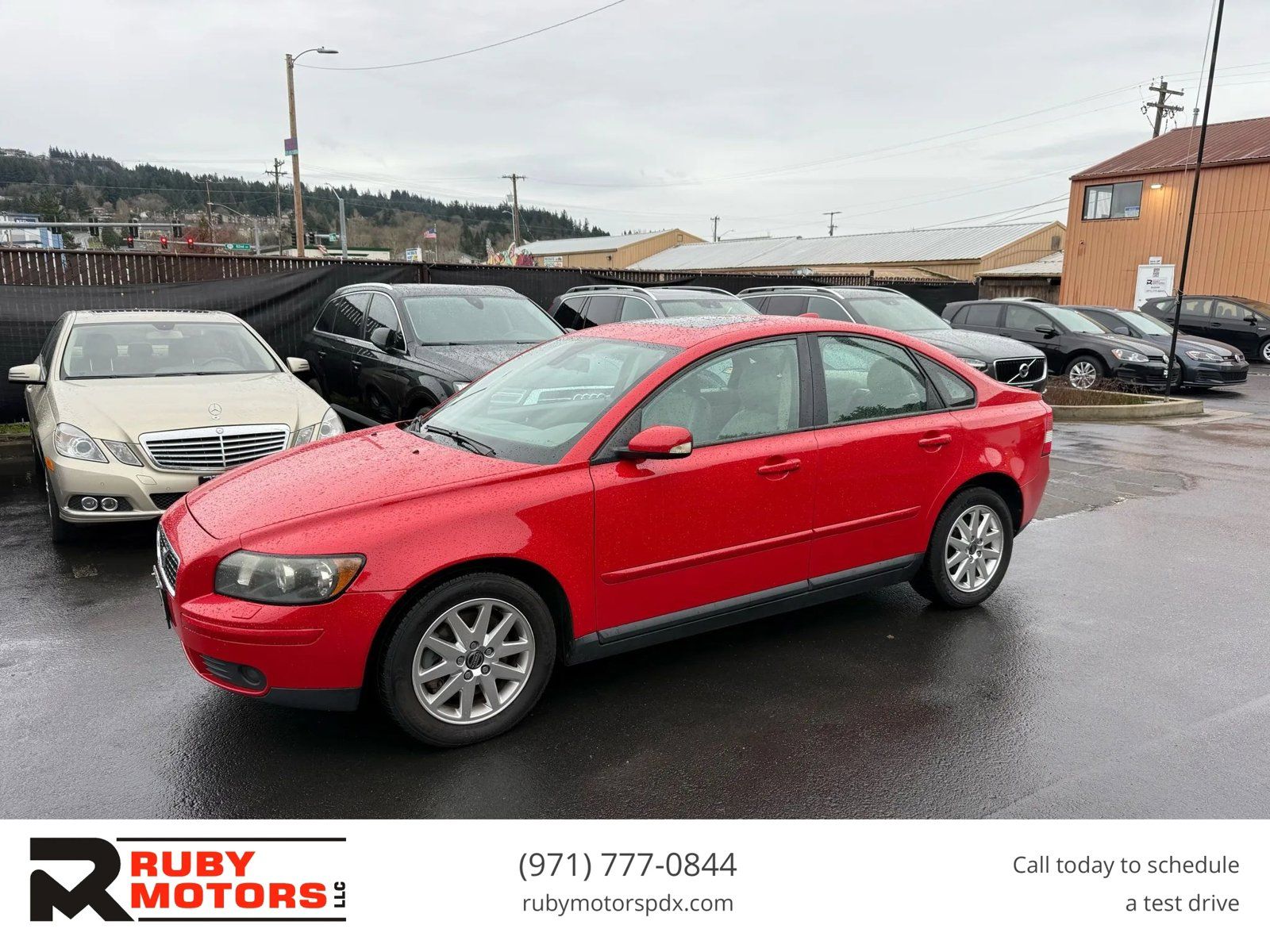 Used 2006 Volvo S40 T5 FWD image 1