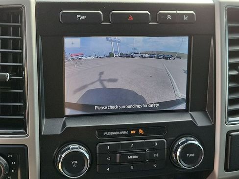 Used 2020 Ford F150 Lariat image 15