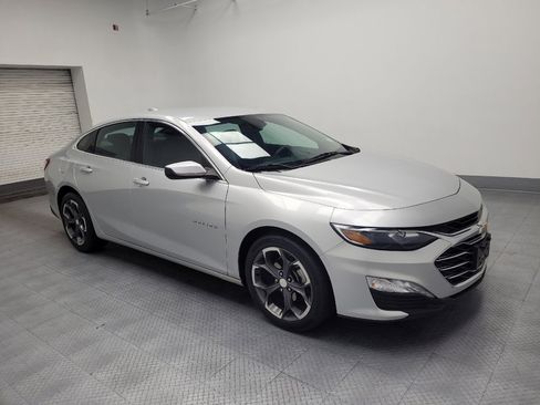 Used 2022 Chevrolet Malibu LT image 11