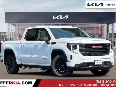 Used 2023 GMC Sierra 1500 Elevation image 1