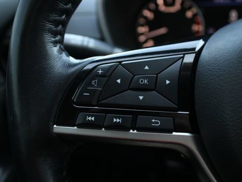 Used 2019 Nissan Altima 2.5 SV AWD/4WD image 8