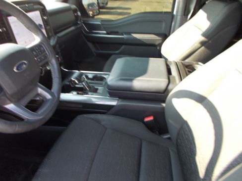 Used 2023 Ford F150 XLT w/ Equipment Group 302A High image 6