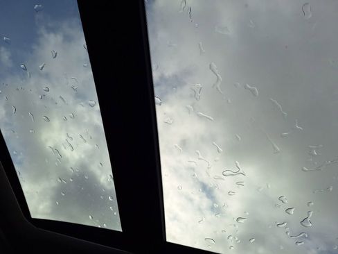 Used 2021 Nissan Rogue SL image 22