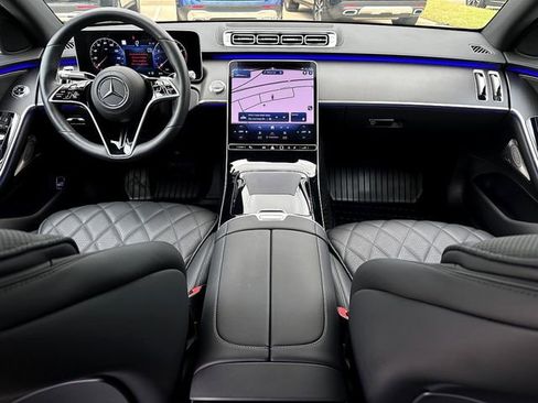 Certified 2025 Mercedes-Benz S 580 4MATIC Sedan image 28