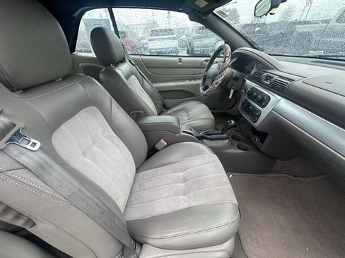 Used 2006 Chrysler Sebring Touring image 15