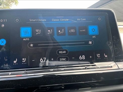 New 2026 Volkswagen Atlas SE FWD image 19