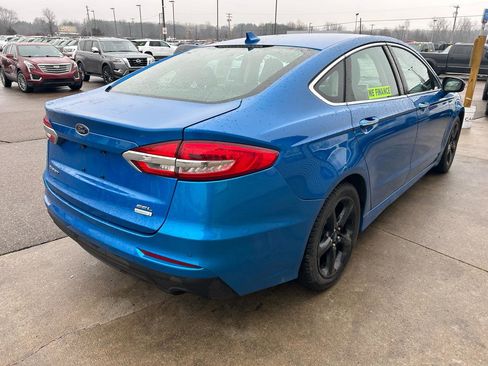 Used 2019 Ford Fusion SEL image 4