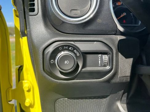 Used 2023 Jeep Wrangler Unlimited Rubicon 392 w/ Xtreme Recon 35" Tire Package AWD/4WD image 26
