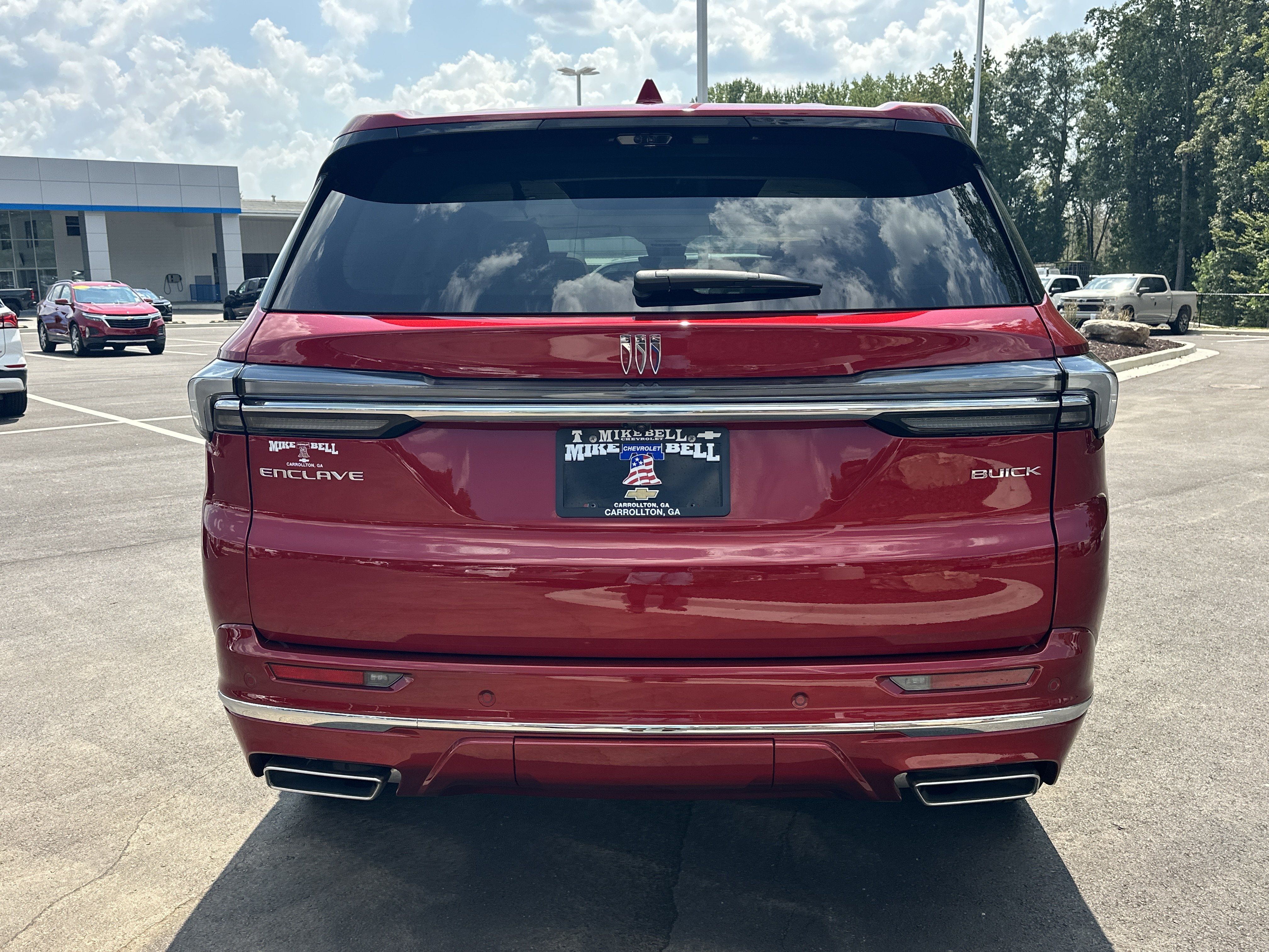 Used 2026 Buick Enclave Avenir w/ Super Cruise Package FWD image 6