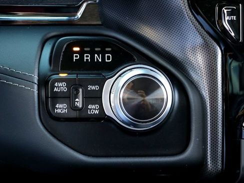 Used 2022 RAM 1500 Limited AWD/4WD image 20