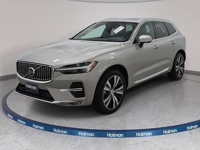 Used 2022 Volvo XC60 B5 Inscription w/ Advanced Package
