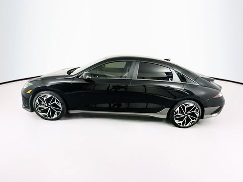 Used 2024 Hyundai Ioniq 6 SEL RWD image 4