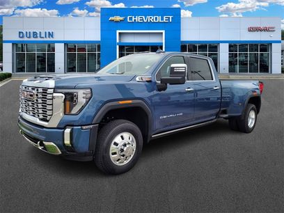 New 2025 GMC Sierra 3500 Denali w/ Denali Reserve Package