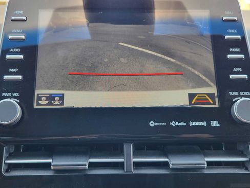Used 2019 Toyota Avalon XSE FWD image 17