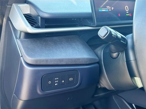 Used 2023 Fisker Ocean One image 10