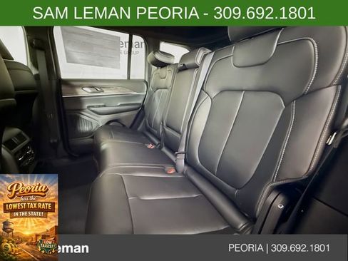 New 2025 Jeep Grand Cherokee Limited image 24