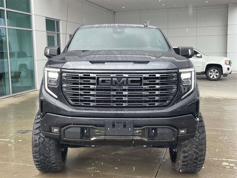 Used 2023 GMC Sierra 1500 Denali Ultimate image 3