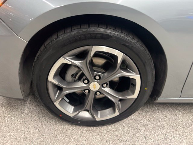 Used 2024 Chevrolet Malibu LT FWD image 9