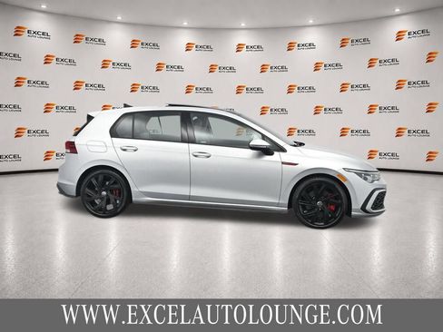 Used 2022 Volkswagen GTI SE w/ SE Leather Package FWD image 6