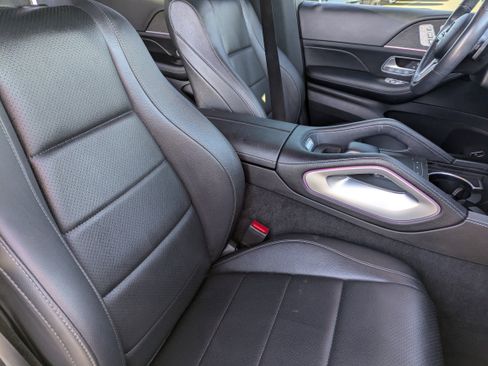 Used 2022 Mercedes-Benz GLE 350 4MATIC image 11