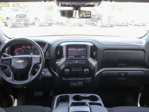 Used 2021 Chevrolet Silverado 1500 Custom RWD image 27