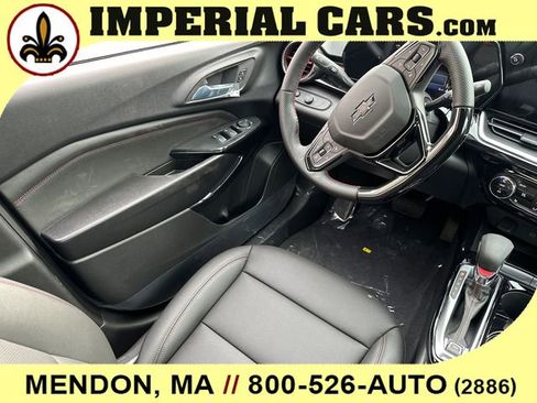 New 2026 Chevrolet Trax RS w/ Sunroof Package image 19