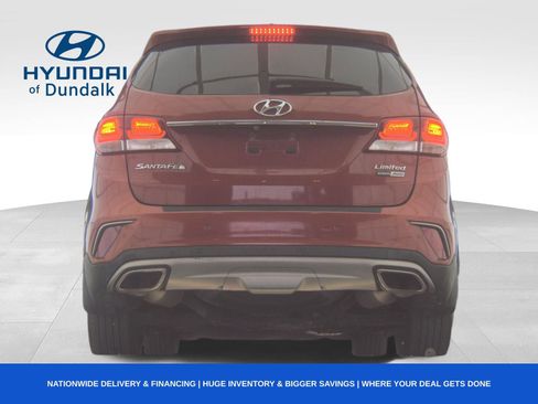Used 2018 Hyundai Santa Fe Limited image 5