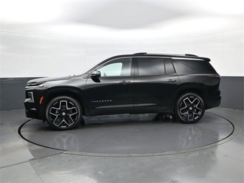 Certified 2025 Chevrolet Traverse High Country w/ LPO, Floor Liner Package image 8