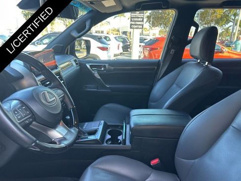 Certified 2023 Lexus GX 460 Premium w/ Accessory Package image 15