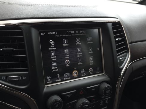 Used 2016 Jeep Grand Cherokee Summit image 17