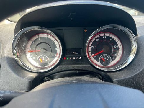 Used 2014 Dodge Grand Caravan SXT FWD image 10