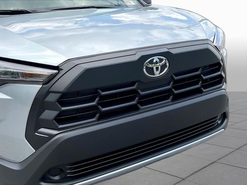 Used 2026 Toyota Corolla Cross L FWD image 29
