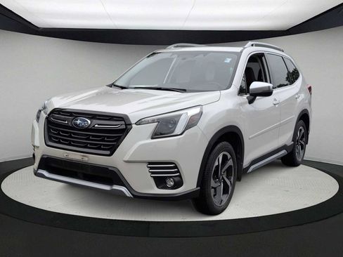 Certified 2024 Subaru Forester Touring AWD/4WD image 4