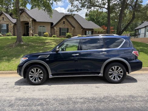 Used 2019 Nissan Armada SL w/ Cargo Package AWD/4WD image 3