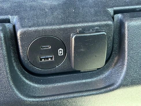 Used 2023 Ford F150 XL w/ XL Chrome Appearance Package image 21