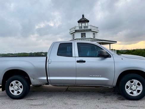 Used 2012 Toyota Tundra 2WD Double Cab image 4